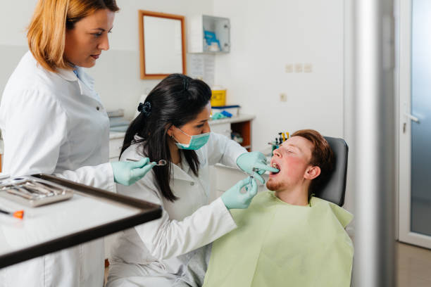Best Emergency Denture Repair in Manistique, MI